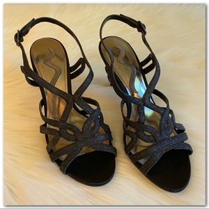 Nina Formal Strappy Glitter Heels NWOT ✨